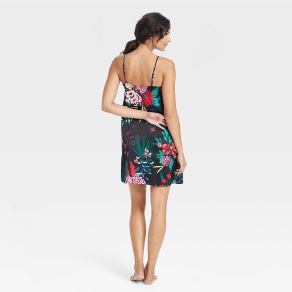 STARS ABOVE Nighty/Chemise Size SMALL Black with Multi-Color Floral NWOT - Picture 2 of 10